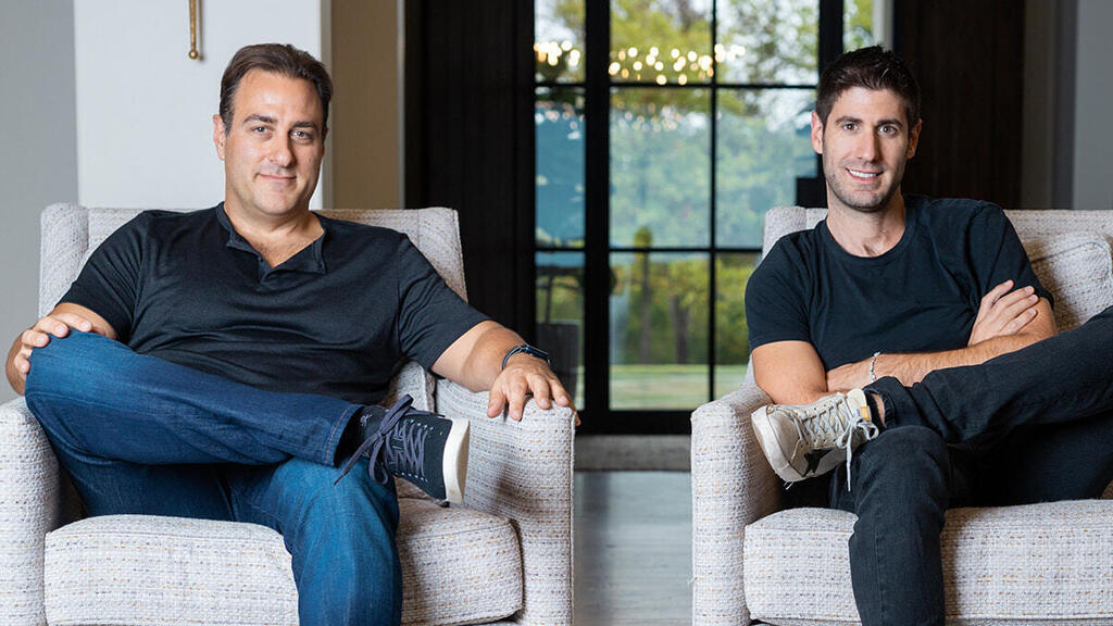 חברת איילנד המנכ"ל דן אמיגה ו מייסד שותף מייק פי island  