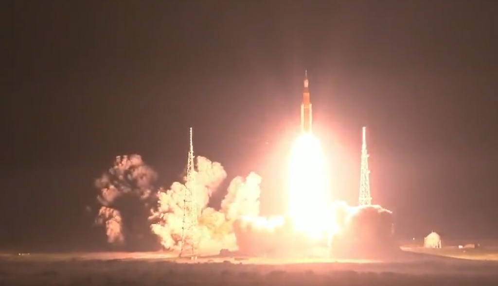 נאס"א שיגור משימת ארטמיס לירח