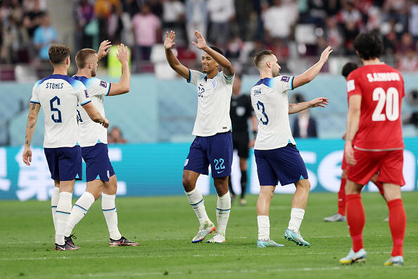 שחקני נבחרת אנגליה חוגגים במשחק נגד איראן ב מונדיאל 2022