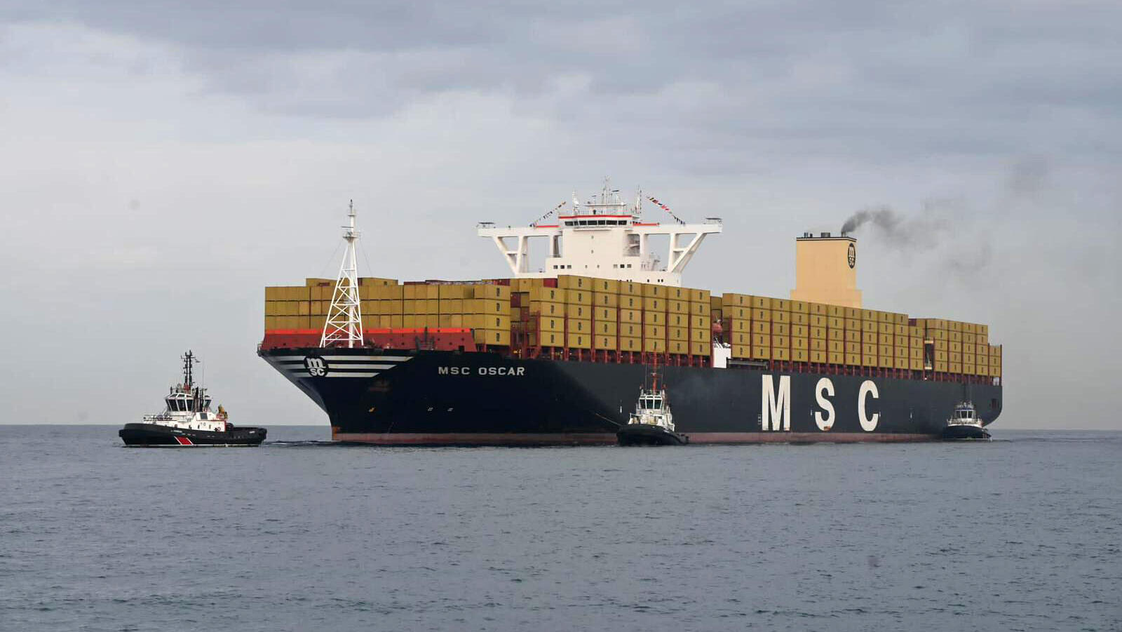 אוניית MSC Oscar בנמל אשדוד