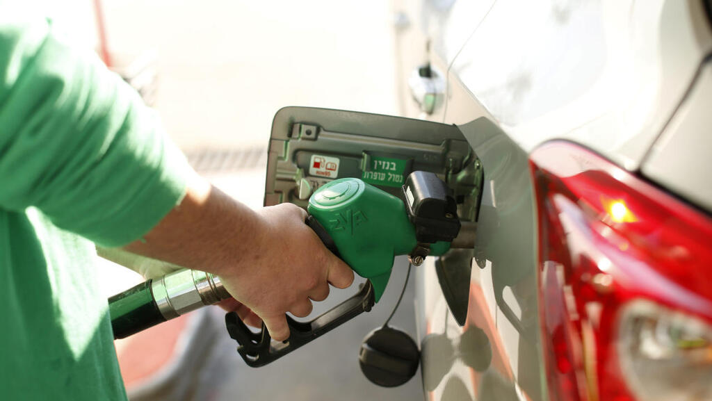 תחנת דלק מתדלק  בנזין  תידלוק