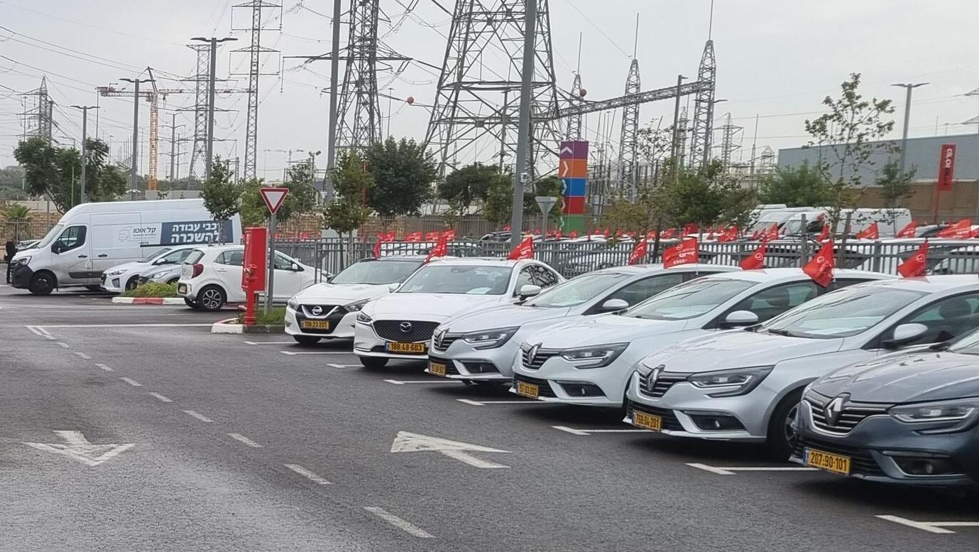 רכב משומש טרייד אין קרסו ליס פור יו Lease 4U