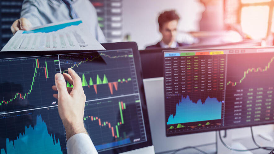 מהיום, כל אחד יכול לפתוח תיק השקעות עם סכום מינימלי ולהנות מהמומחיות ומהמקצועיות הניהולית שהייתה נגישה עד היום רק למשקיעים כבדים. 