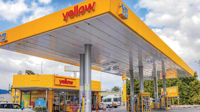 אפליקציית yellow מאפשרת "תדלוק בצ'יק" (באדיבות פז) אפליקציית yellow מאפשרת "תדלוק בצ'יק"