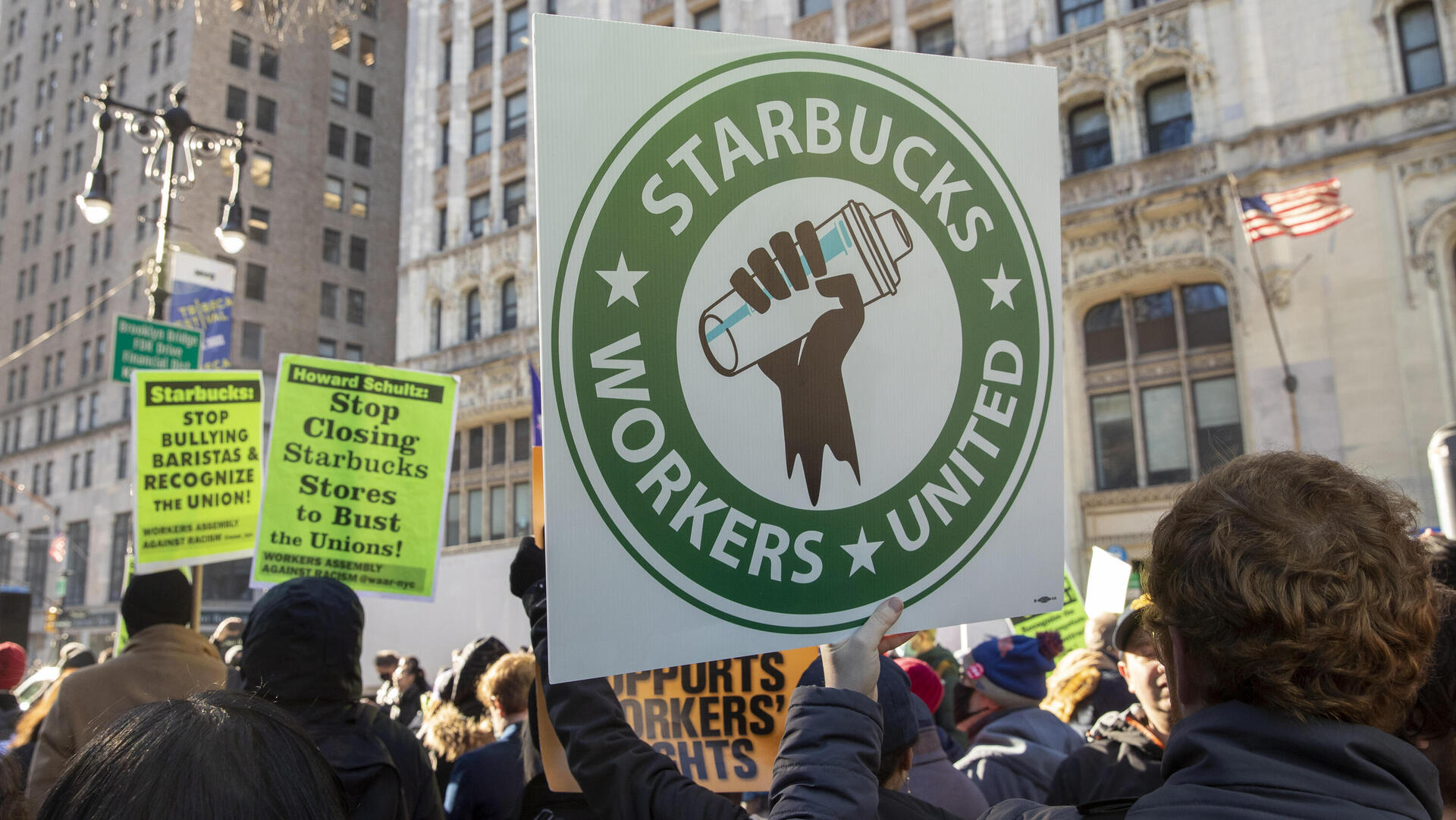 מחאת עובדי סטארבקס החודש ב ניו יורק