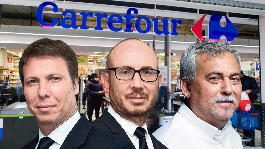 מימין מייסד יינות ביתן נחום ביתן והאחים דני זלקינד ו מייקי זלקינד בעלי השליטה באלקטרה צריכה על רקע סופרמרקט של קרפור