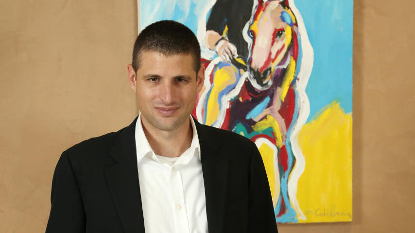 דוקטור גל אביב  מנכ"ל ו מייסד בלנדר 