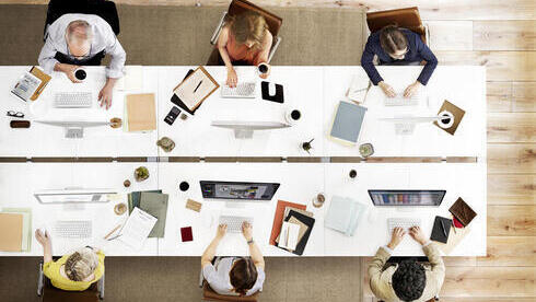 "מספר גבוה של עובדים מתחיל להוות אינדיקציה לחוסר יעילות"