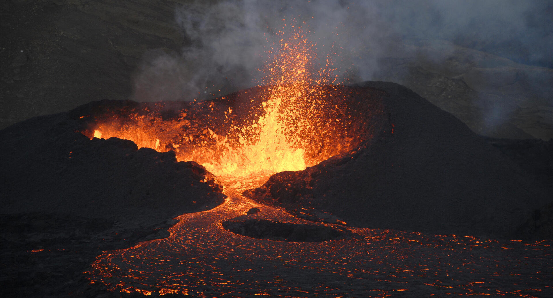 פוטו התפרצויות הרי געש 2022 איסלנד