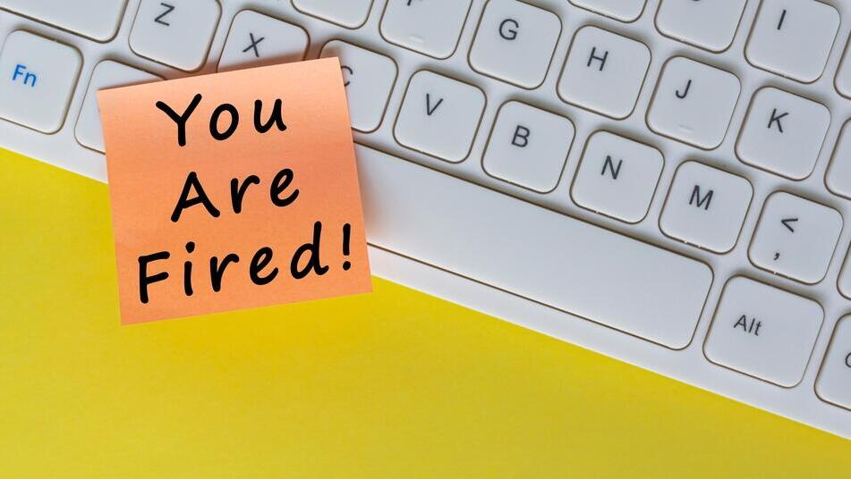 פיטורים בהייטק מפוטר מפוטרים