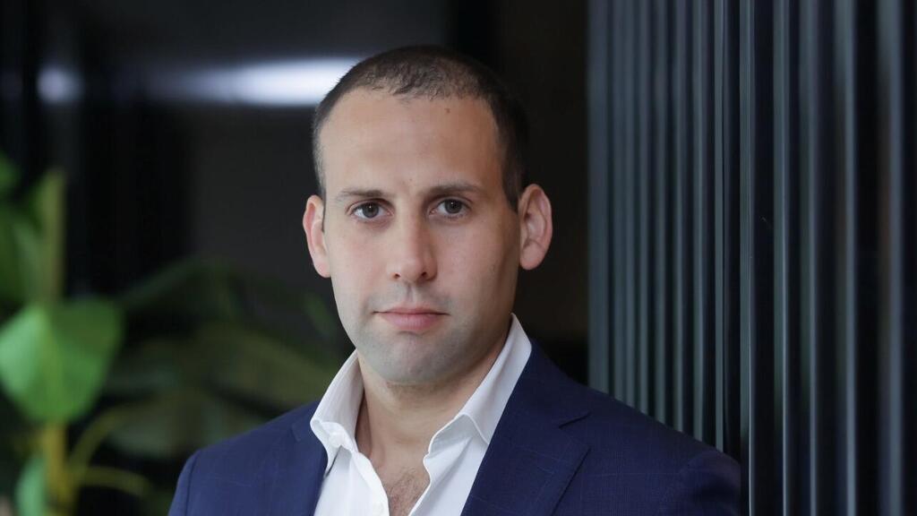 תומר ראב"ד מנכ"ל בי קום