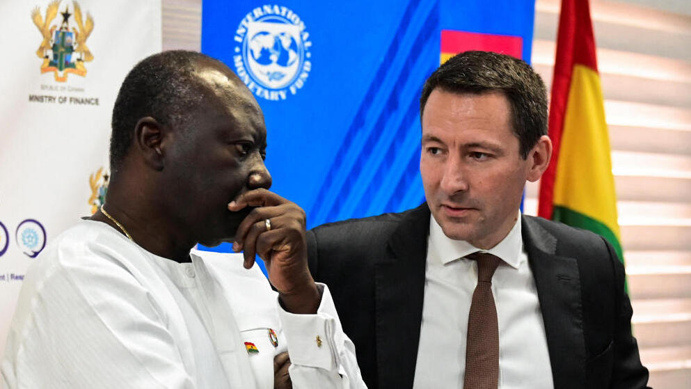 עוצר תשלומי החוב בגאנה מאיים על לסיכו ורובוגרופ