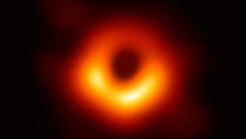 חור שחור, צילום: Wikimedia