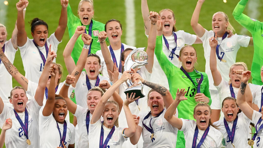 נבחרת אנגליה כדורגל נשים אחרי הזכייה יורו 2022