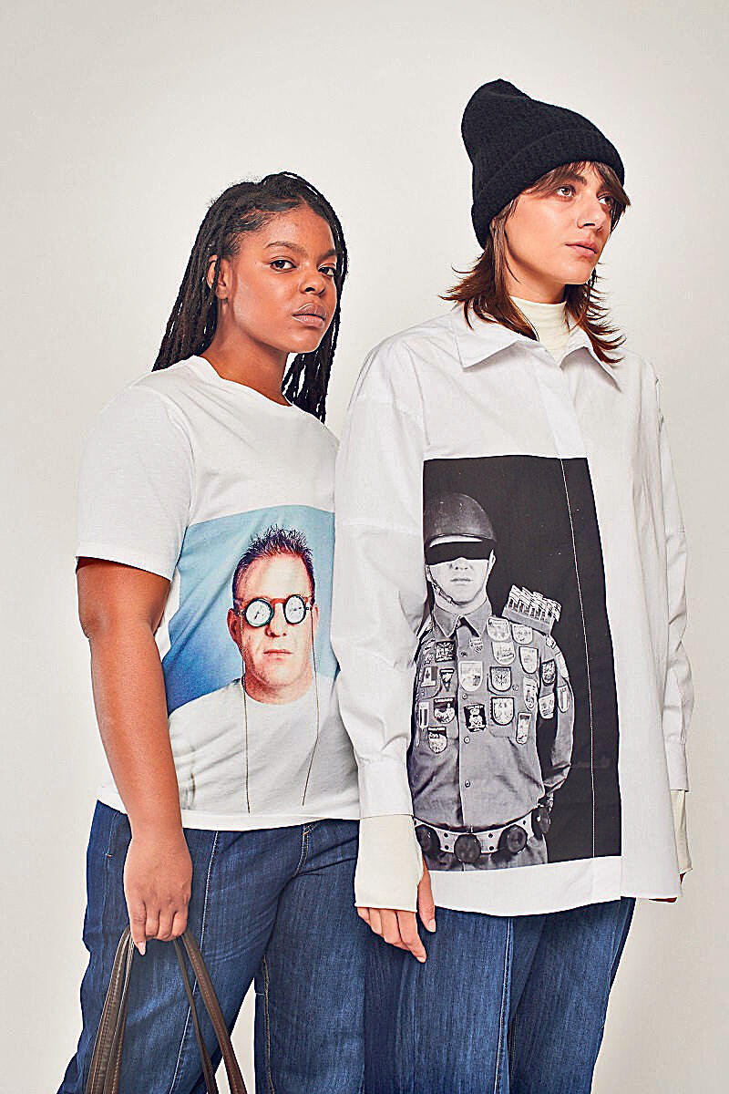 פנאי חולצות מהקולקציה של קום איל פו עם דימויים מיצירות של דני זקהיים