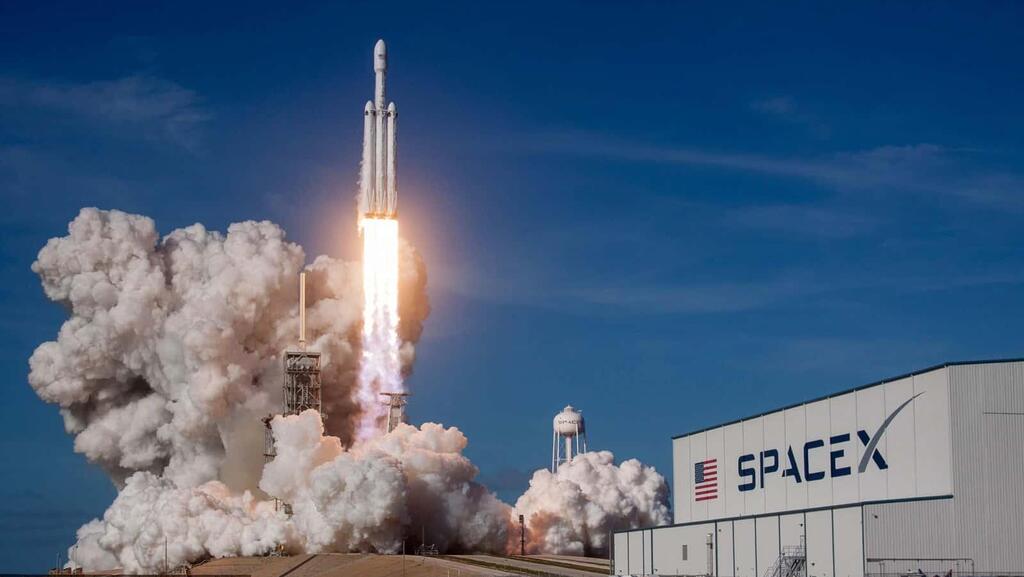 סטארט-אפ החלל של מאסק ממשיך לגדול: ספייס X תגייס לפי הערכת שווי של 200 מיליארד דולר