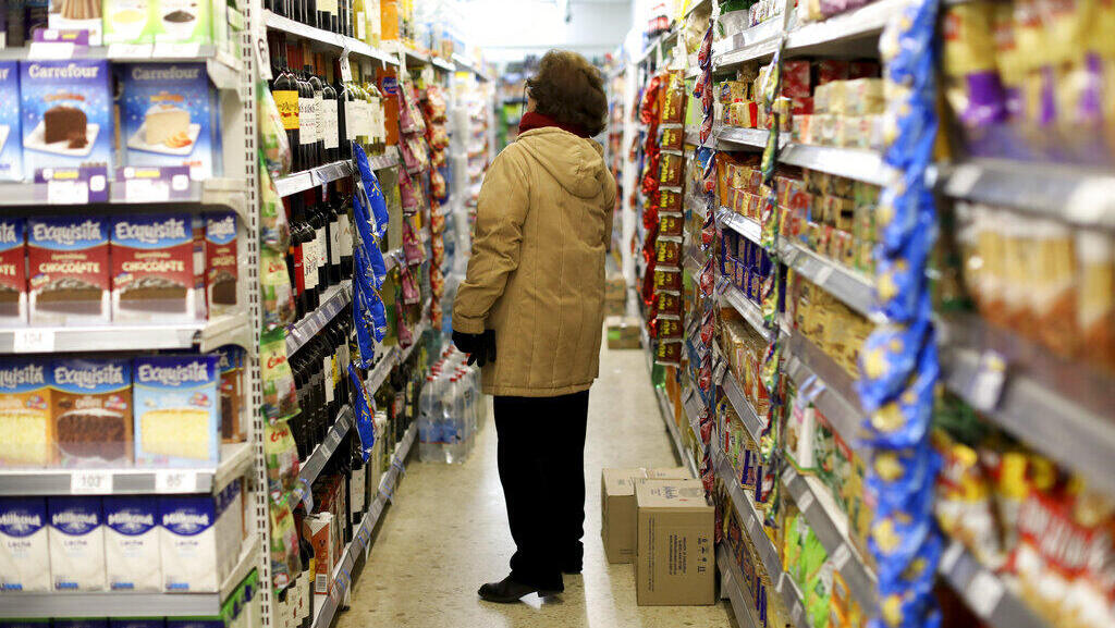 אינפלציה של 95%: המחירים בארגנטינה כמעט הוכפלו בשנה האחרונה