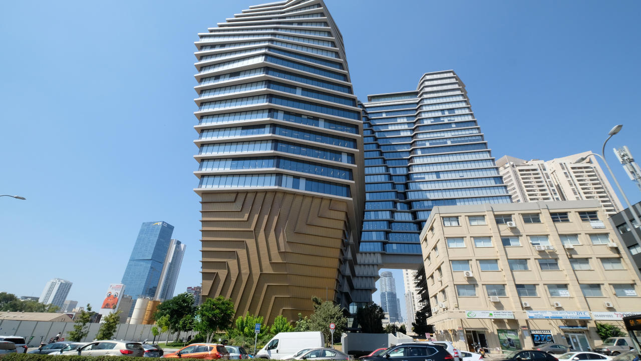 מגדל משרדים TOHA בתל אביב חדש