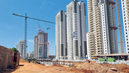 הטבות המימון הוגבלו - ומכירות הקבלנים בשוק החופשי צנחו ב-43%