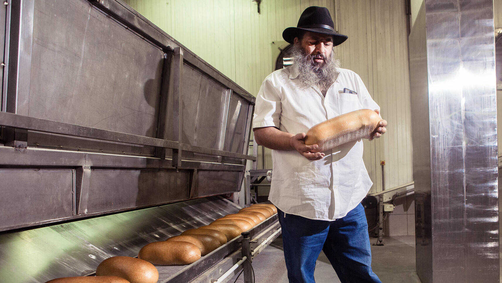 ירון אנגל מנכ"ל ובעלי מאפיות אנג'ל