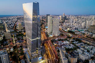 מגזין נדלן מרץ 2023 מגדל עזריאלי שרונה תל אביב