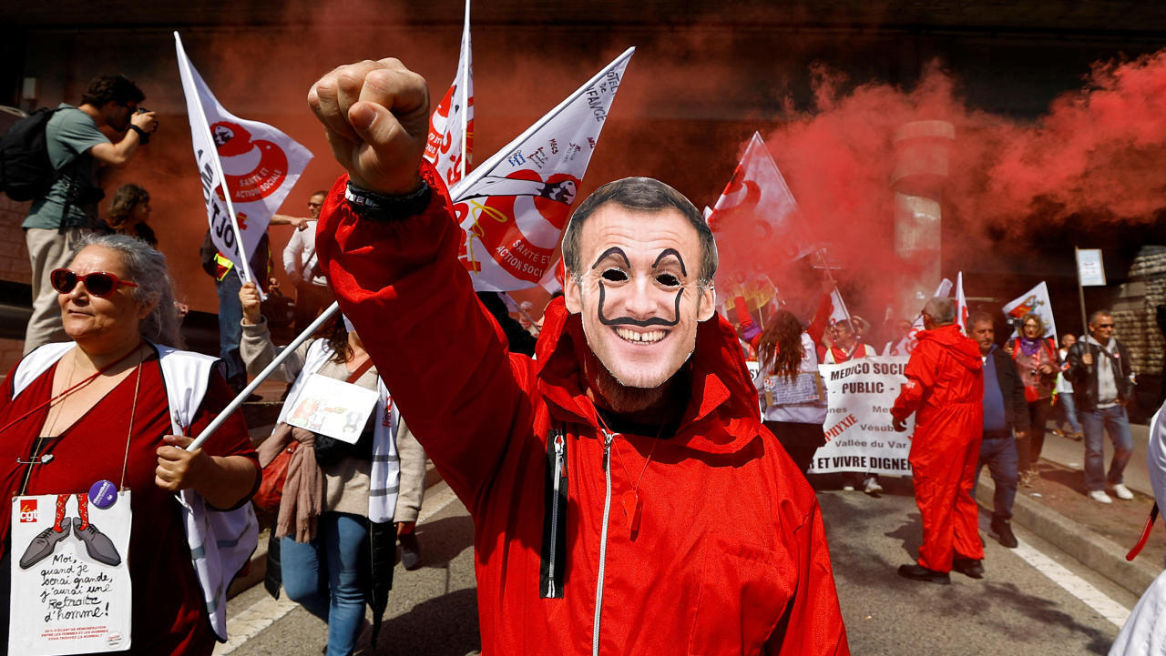 הפגנת ענק בניס נגד רפורמת הפנסיה של ממשלת צרפת הפגנה