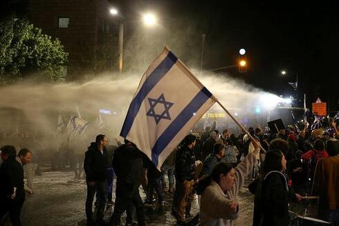 הפגנה בירושלים, עמית שאבי