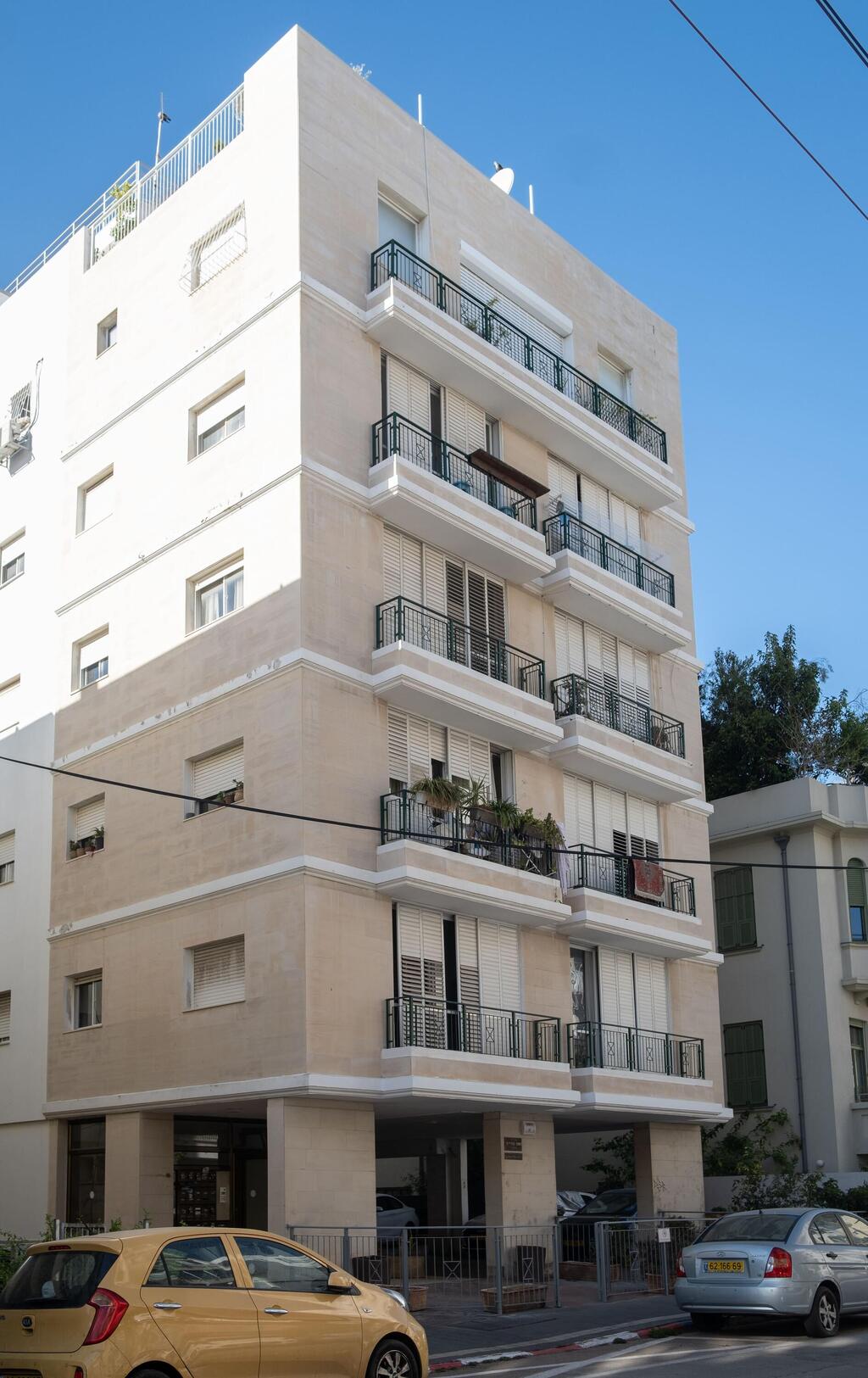 פינסקר 17 תל אביב הדירה של המורה של פוטין מינה יודיציקה ברלינר