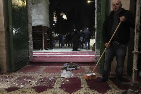 הרס במסגד אל-אקצא, AP