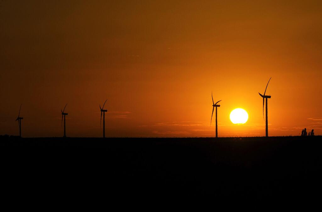 טורבינת רוח טורבינות רוח אנרגיה ירוקה אנרגיה מתחדשת אנרגיות ירוקות אנרגיות מתחדשות
