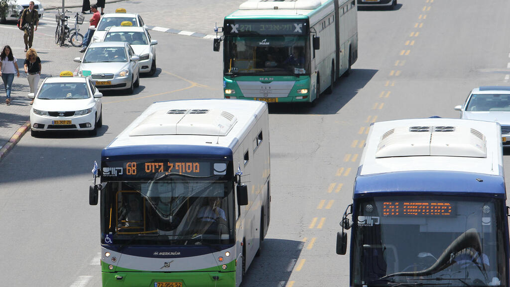 אוטובוסים בגוש דן חברות קווים אגד ו מטרופולין