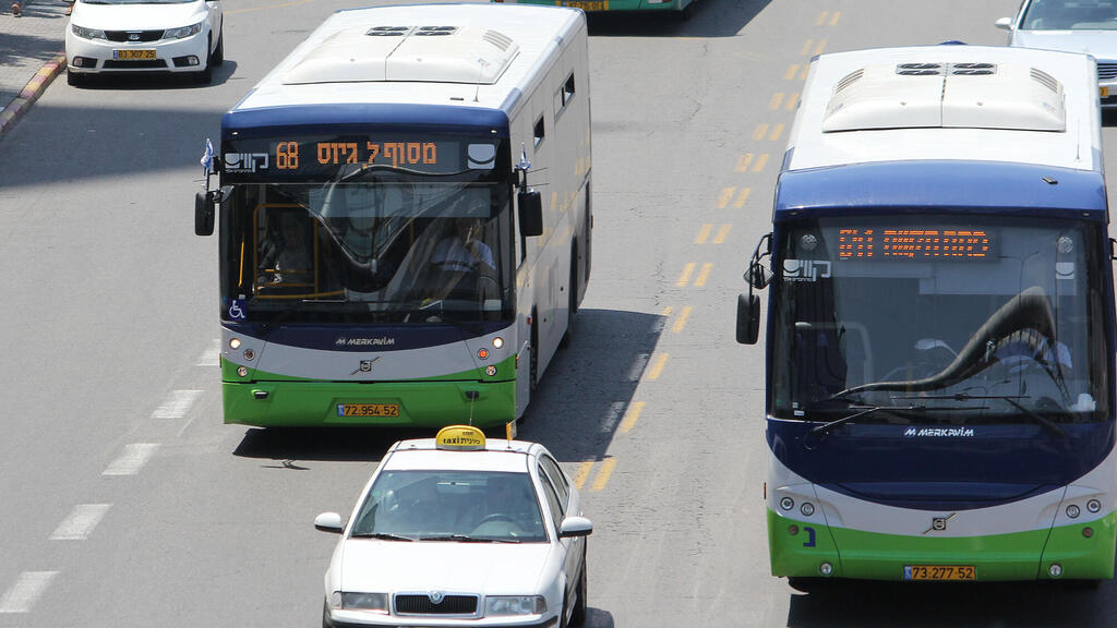 אוטובוסים בגוש דן חברות קווים אגד ו מטרופולין