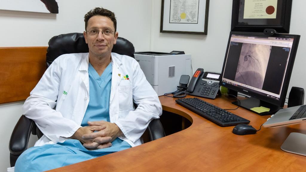 פרופ' ירון ברק, מנהל יחידת השתלות לב וריאות, בבית החולים בלינסון