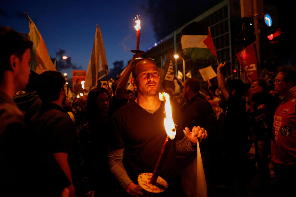 הפגנה נגד המהפכה המשפטית קפלן תל אביב