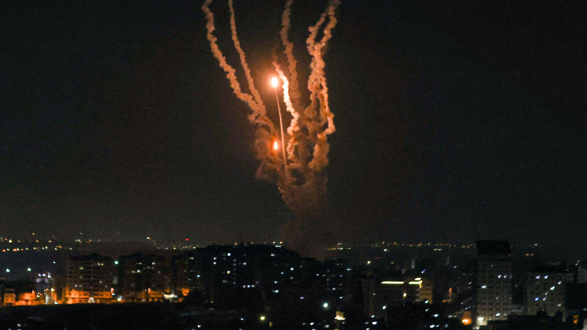עזה חמאס ג'יהאד הפצצה של חיל האוויר ב רצועת עזה 