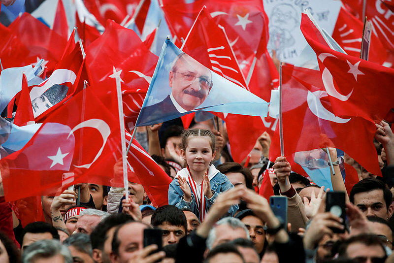 עצרת בחירות של כמאל קיליצ'דראולו בבורסה טורקיה בחירות בטורקיה 2023