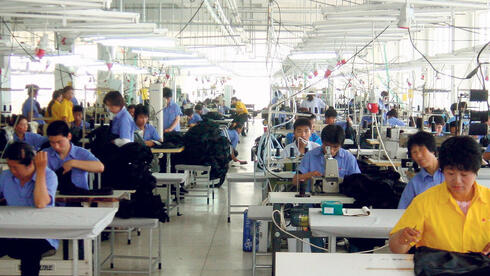 חזית חדשה: חקירה בארה"ב נגד 60 מדינות בחשד לייבוא סחורות שיוצרו בכפייה