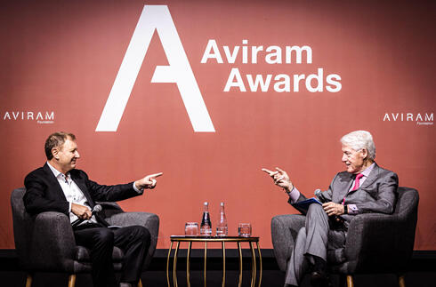 Ziv Aviram with former US President Bill Clinton 