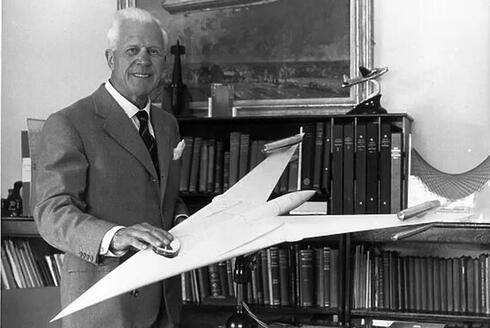 וואליס ואחת ההברקות שלו, מטוס הסוואלו. נדבר עליו בטור משלו, צילום: The Royal Aeronautical Society