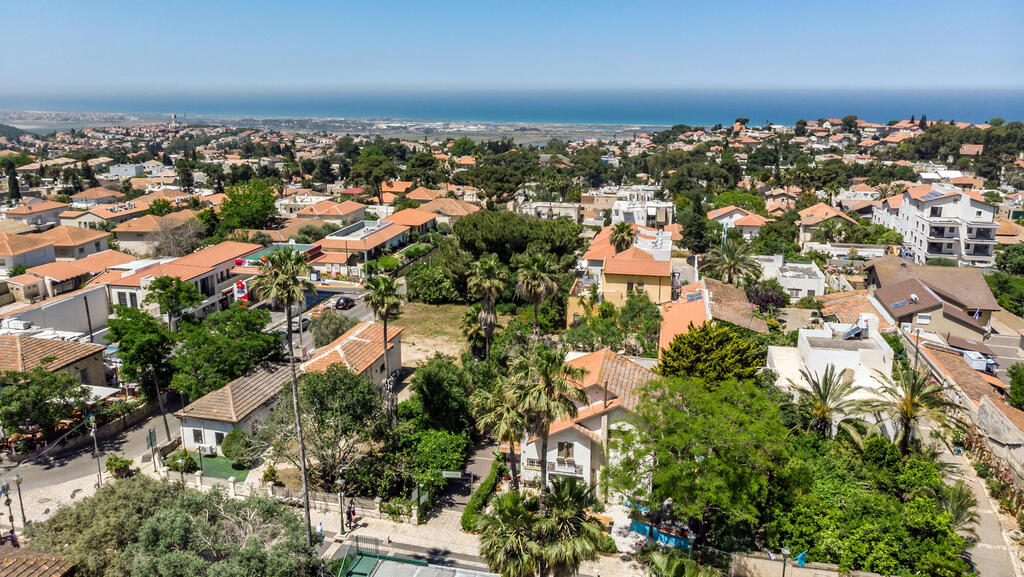 בתים בישוב זכרון יעקב