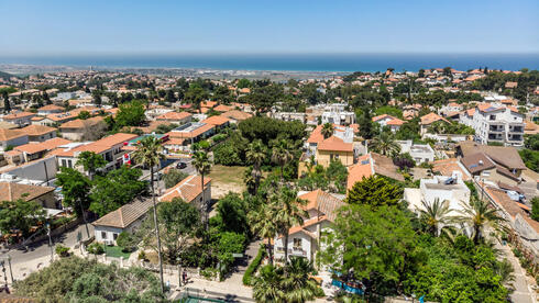 תביעת ענק נגד רמ"י: שיווקה בזכרון יעקב קרקעות שלא ניתן לפתח