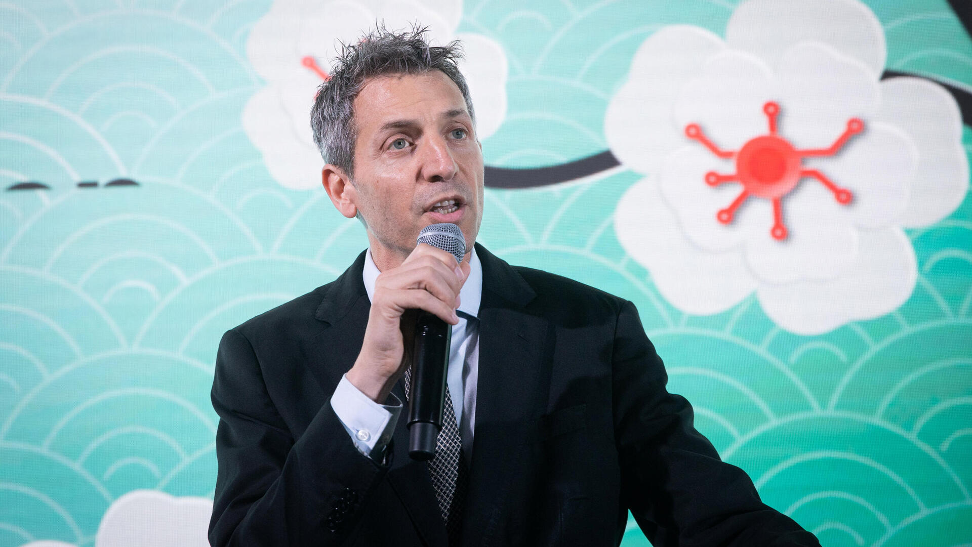 ועידת טוקיו 2023 קוקטייל אורי לוין מנכ"ל קבוצת דיסקונט