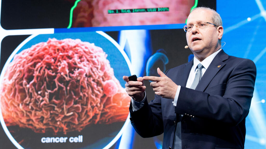 ועידת טוקיו 2023 דר איתן וירטהיים מנהל בתי החולים בילינסון והשרון