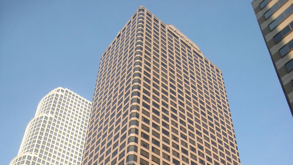 בניין EY לוס אנג'לס