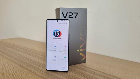 Vivo V27. 