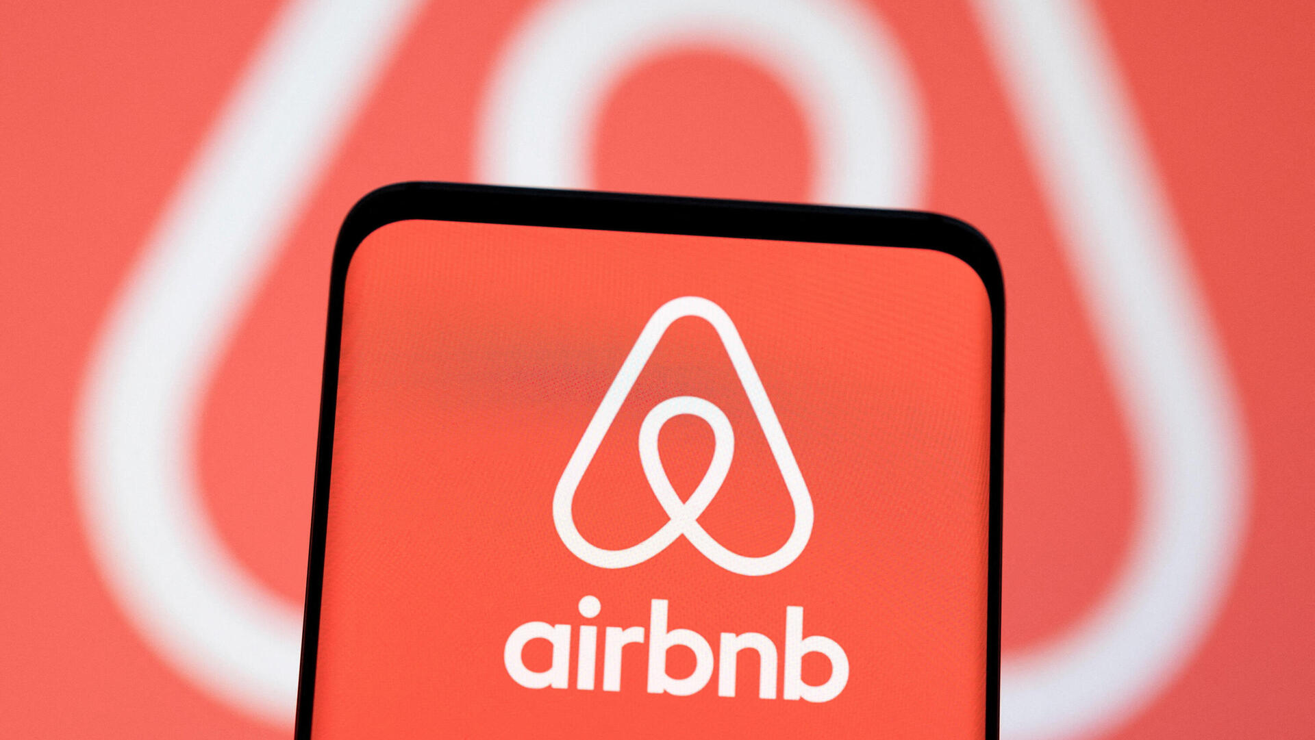 airbnb לוגו 3.5.22