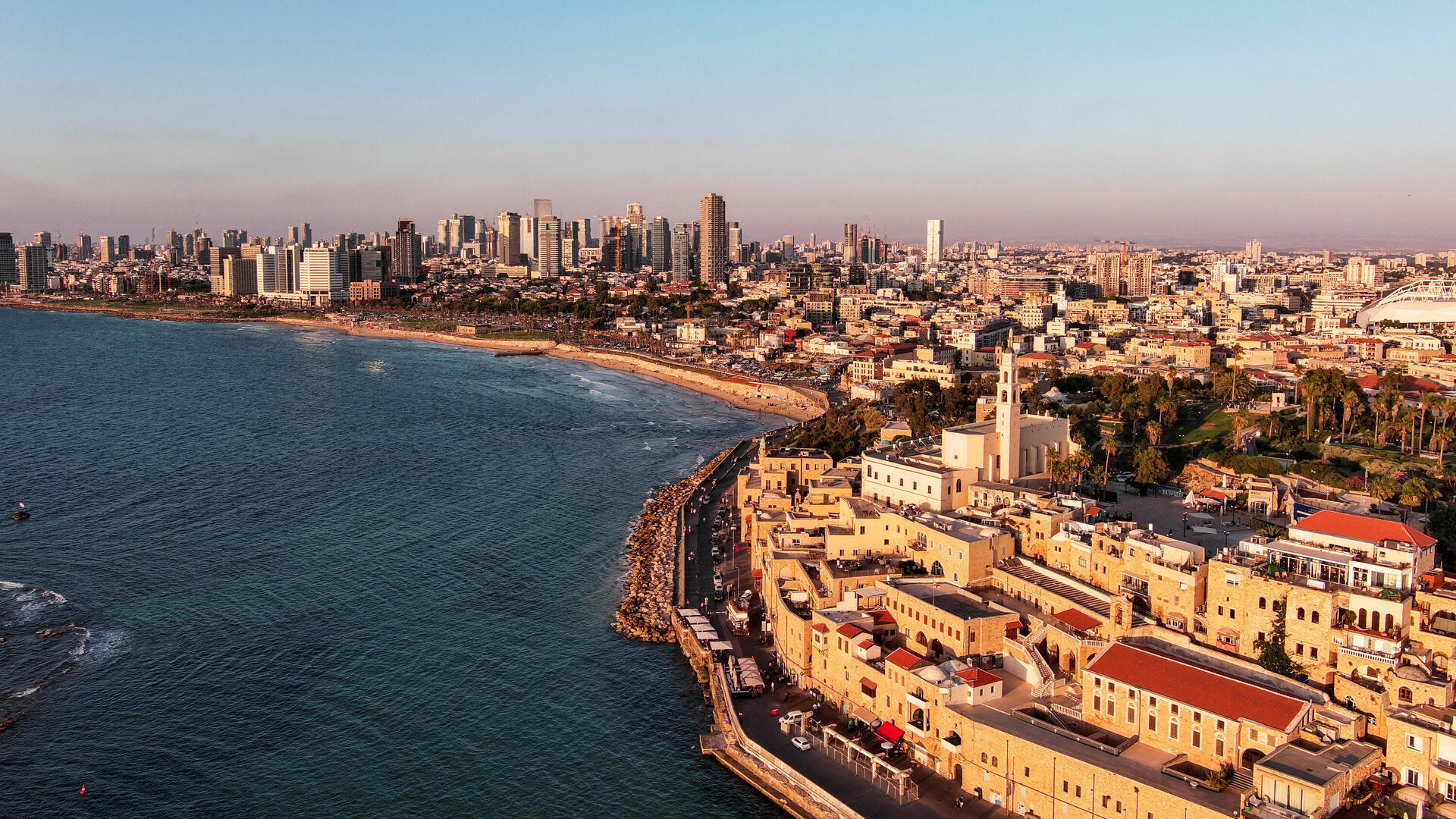 חוף הים תל אביב מבט מלמעלה 6.6.23