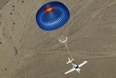 מטוס קל צונח, במסגרת ניסוי התאמה, צילום: NASA