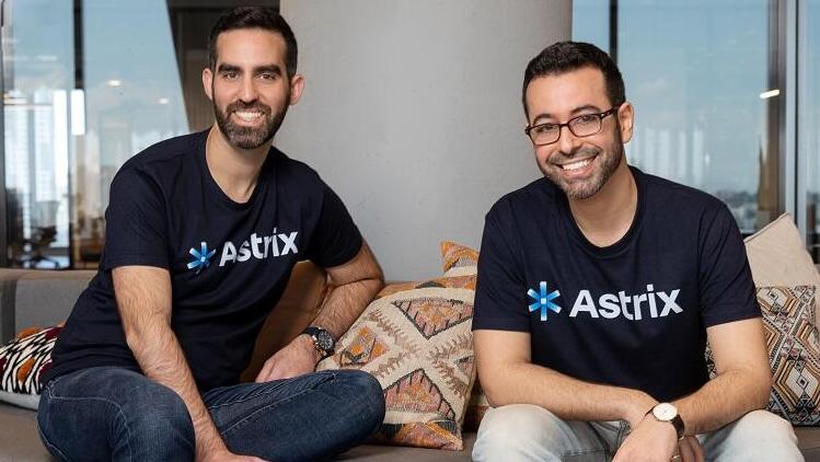 מוסף עצמאות 13.5.24 מייסדי חברת הסייבר אסטריקס Astrix Security אלון ג'קסון ו עידן גור
