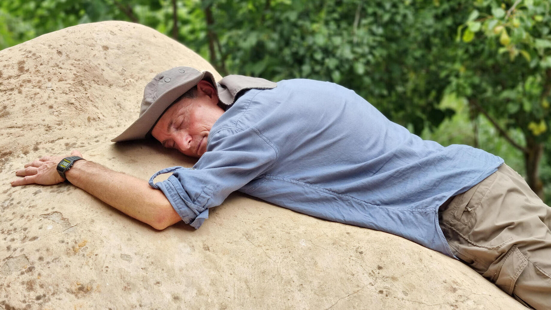 מוסף שבועי 29.6.23 המטפל איתן שקד